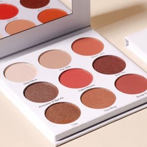 Give Them Lala Beauty - The Grown Woman Palette